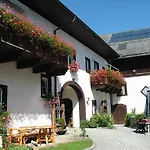 Eselgut Puehringer Lantgård *