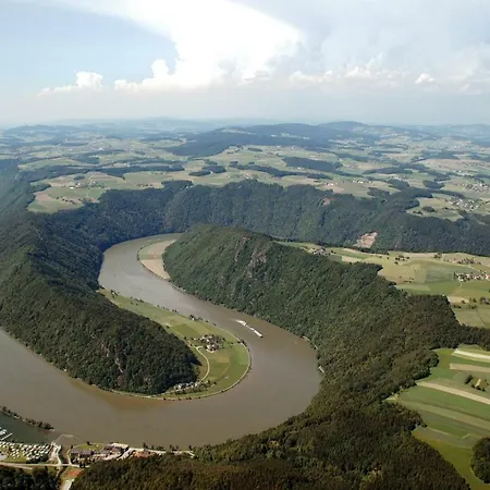 Eselgut Puehringer Lantgård *