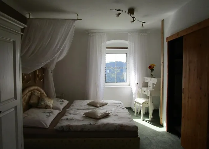 Eselgut Puehringer Farma *