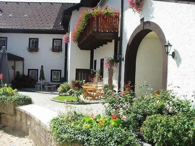 农家乐 Eselgut Puehringer