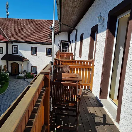 Eselgut Puehringer * Hofkirchen im Mühlkreis